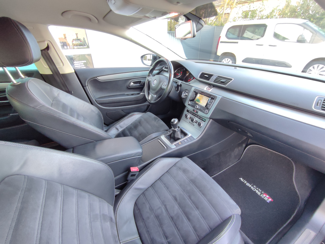 Volkswagen Passat CC — 13