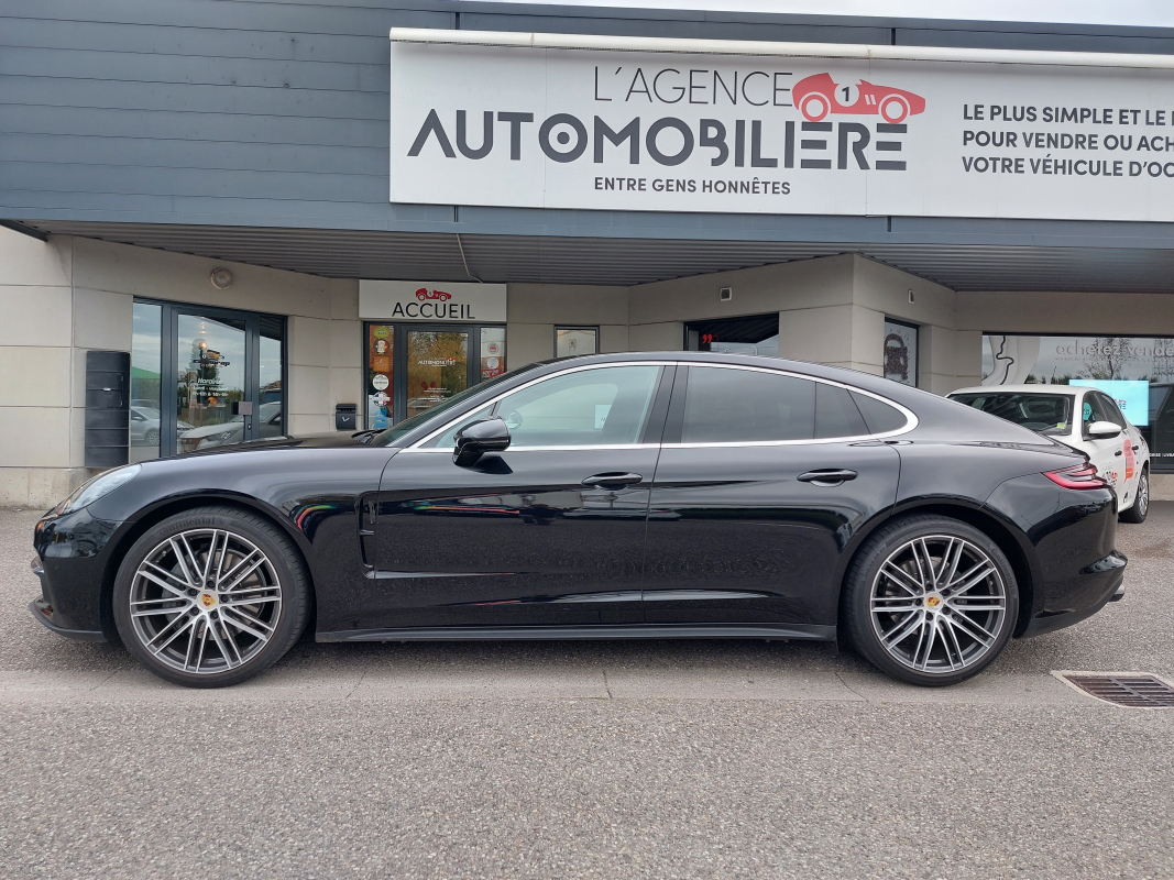 Porsche Panamera — 3