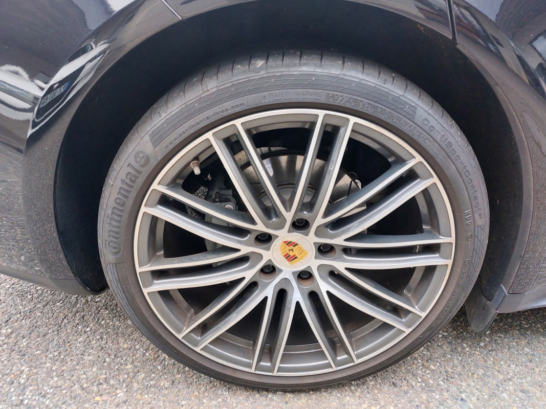 Porsche Panamera — 31