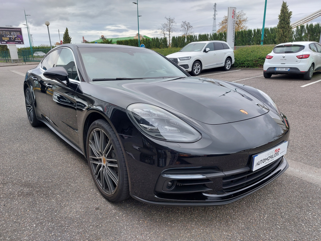 Porsche Panamera — 13