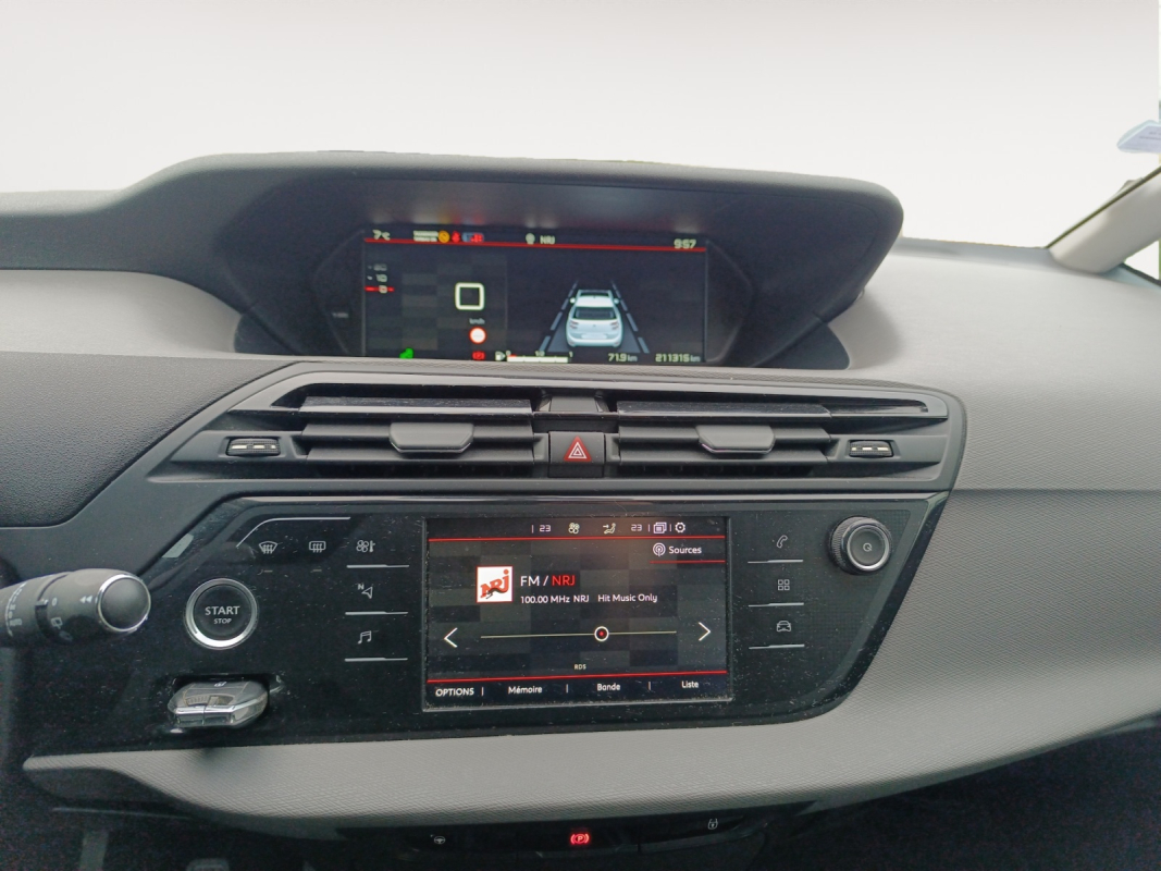 Citroen Grand C4 Picasso — 21
