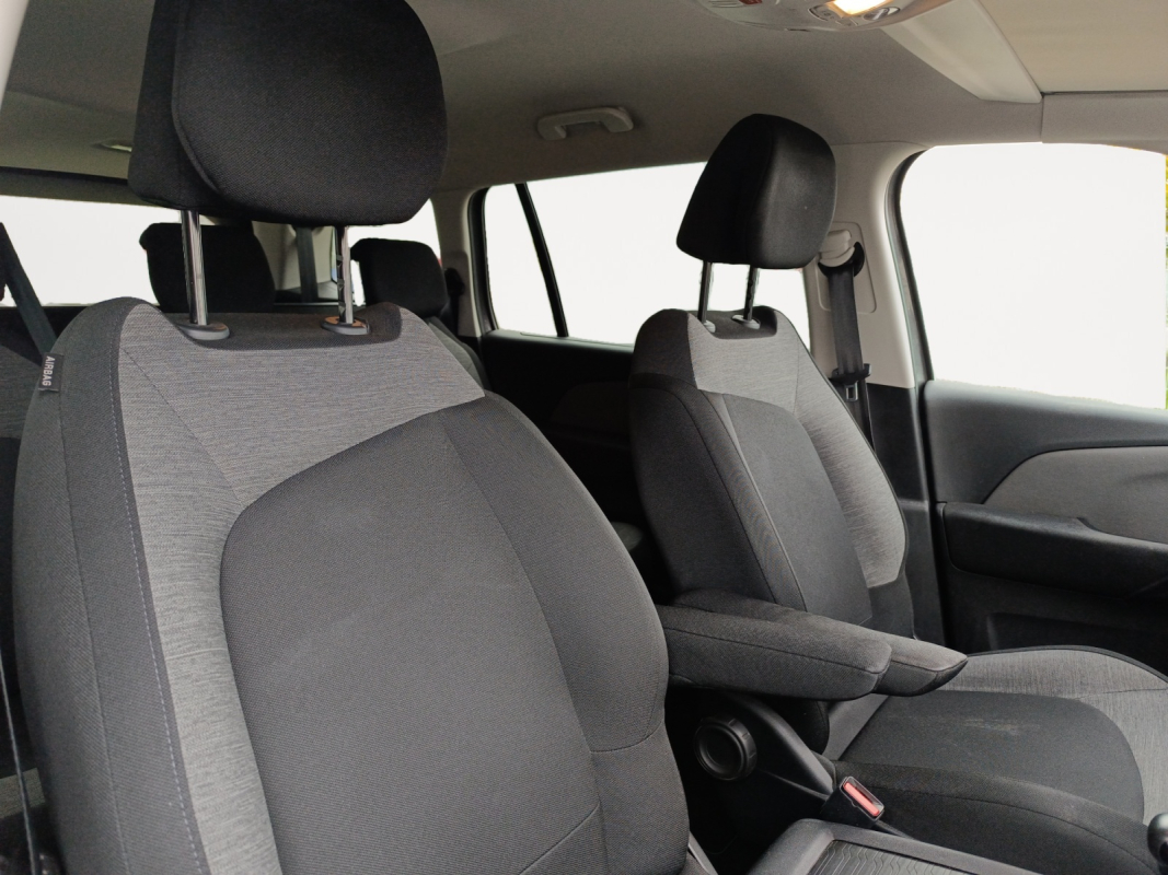 Citroen Grand C4 Picasso — 23