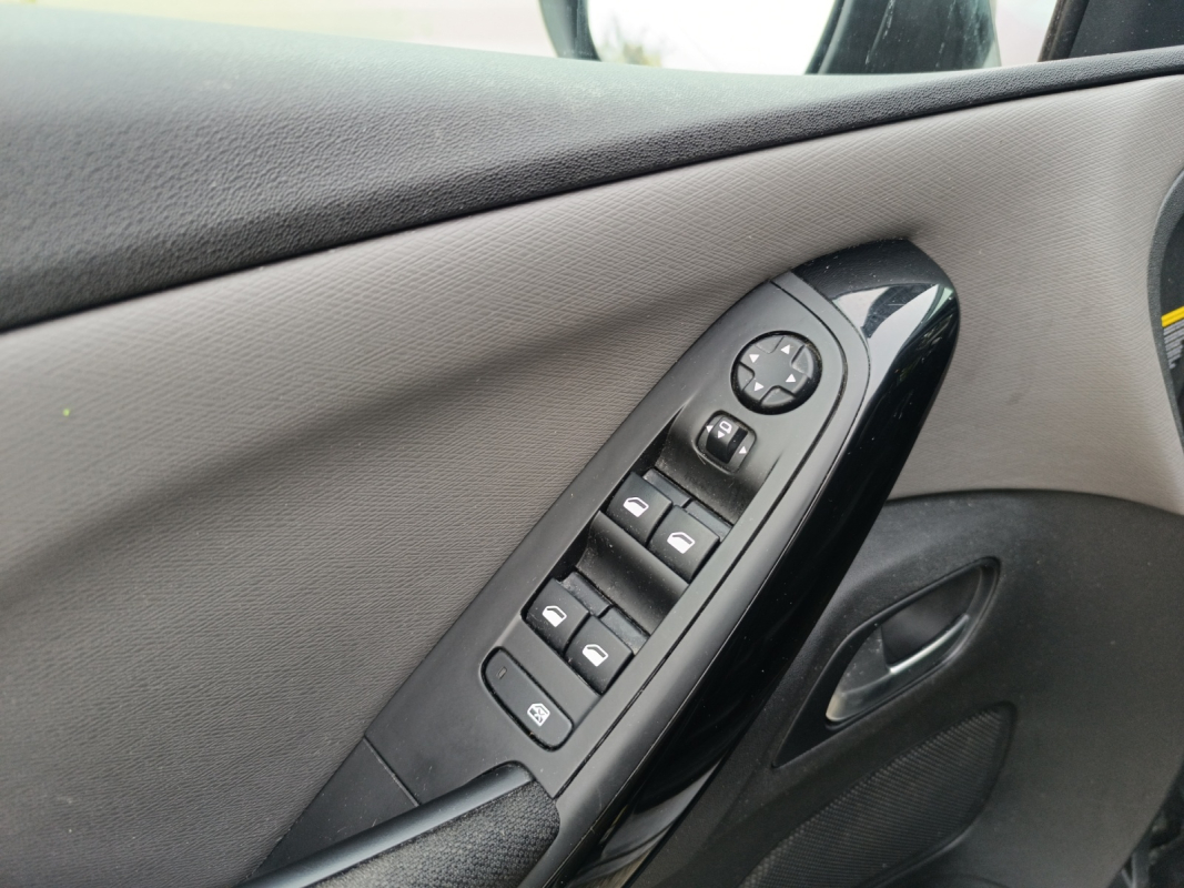 Citroen Grand C4 Picasso — 29