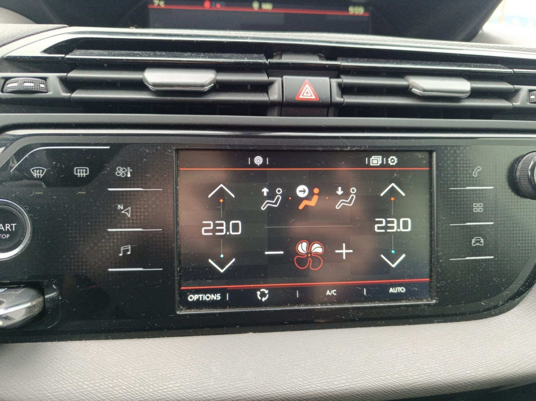 Citroen Grand C4 Picasso — 34