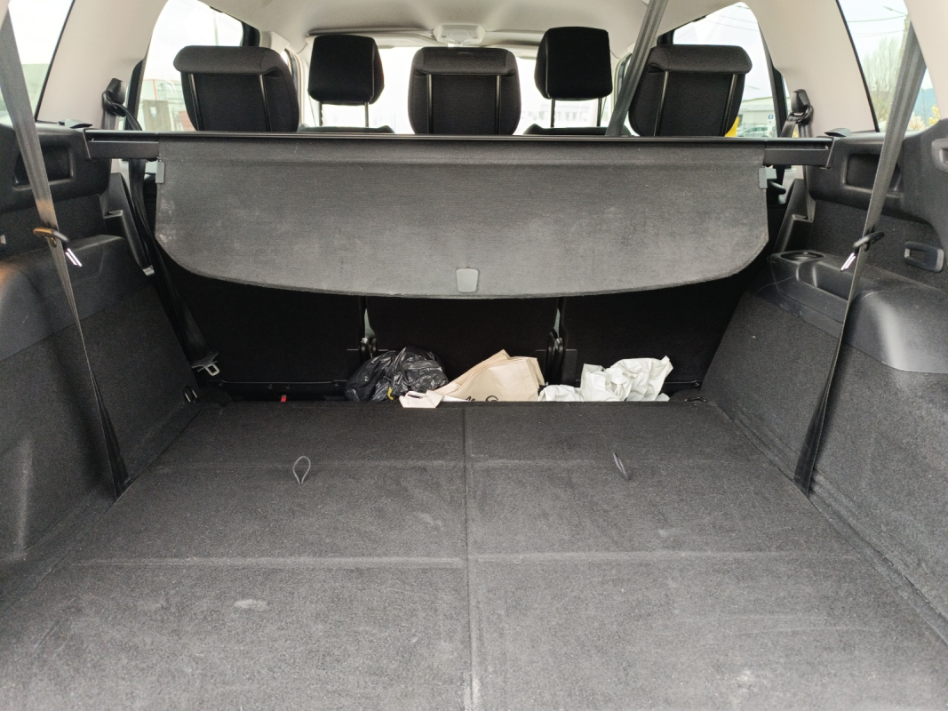 Citroen Grand C4 Picasso — 10