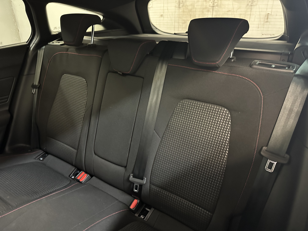 Ford Focus SW — 17