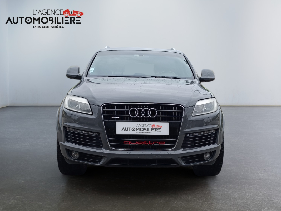 Audi Q7 — 8