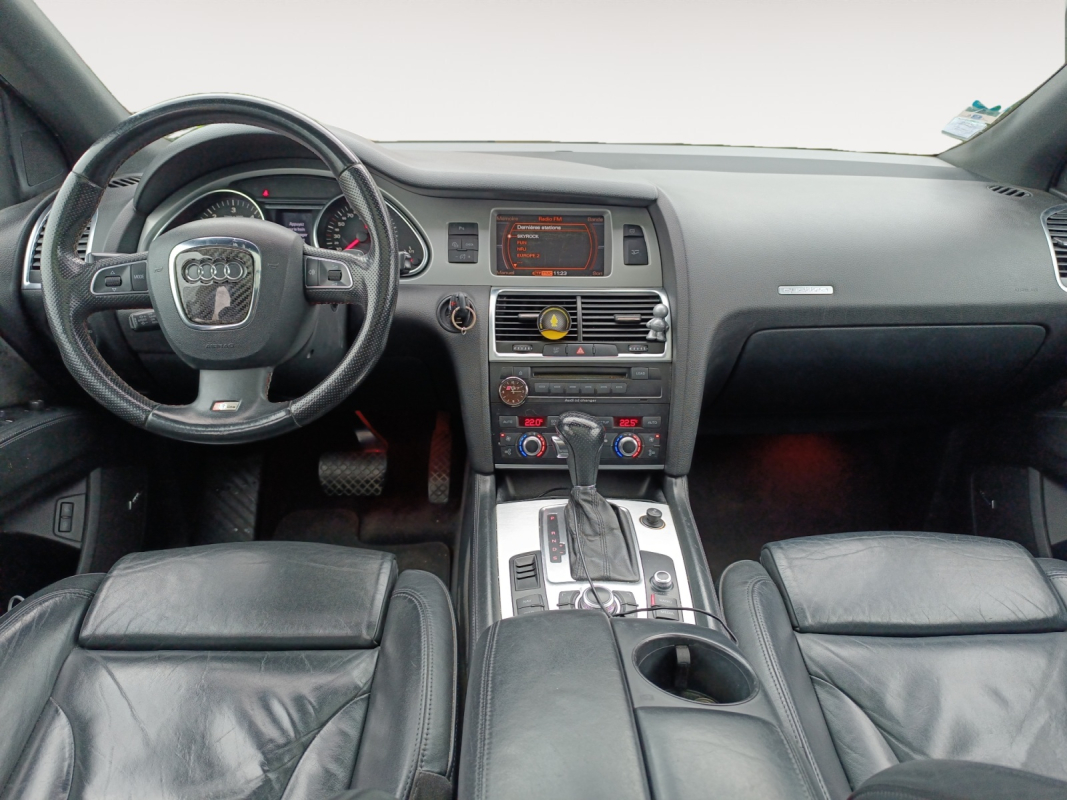 Audi Q7 — 16