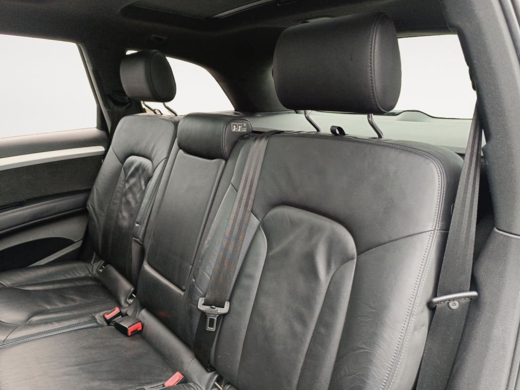 Audi Q7 — 14