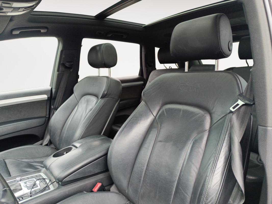 Audi Q7 — 13