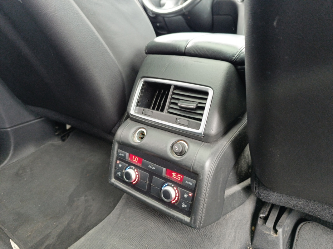 Audi Q7 — 15