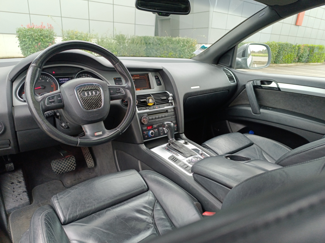 Audi Q7 — 37