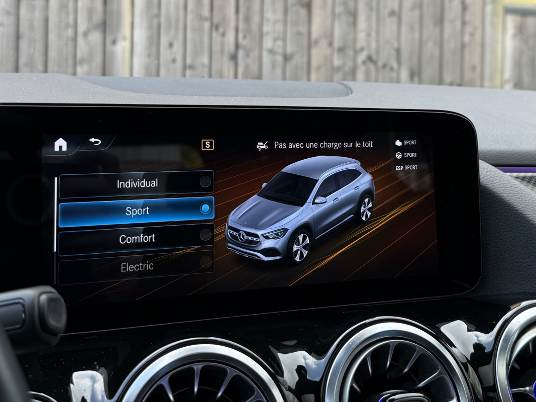Mercedes Classe GLA — 14
