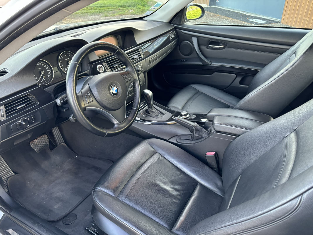 Bmw Série 3 — 12