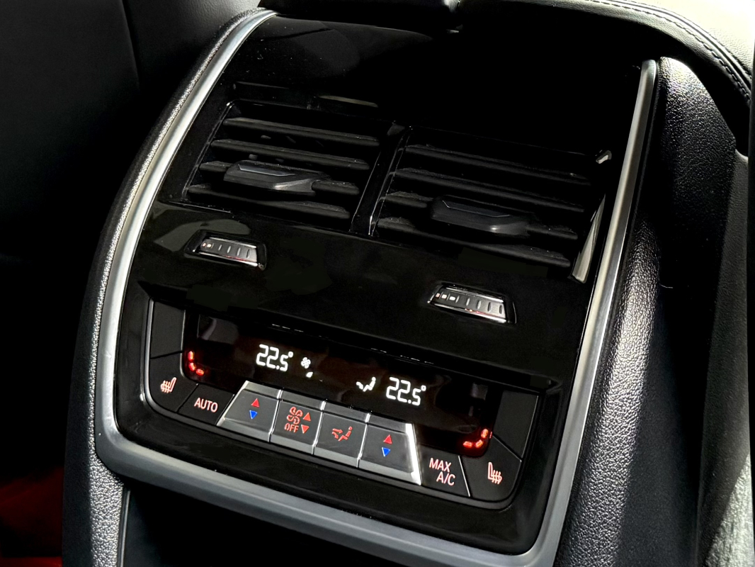 Bmw XM — 24