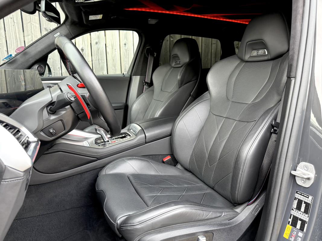 Bmw XM — 9