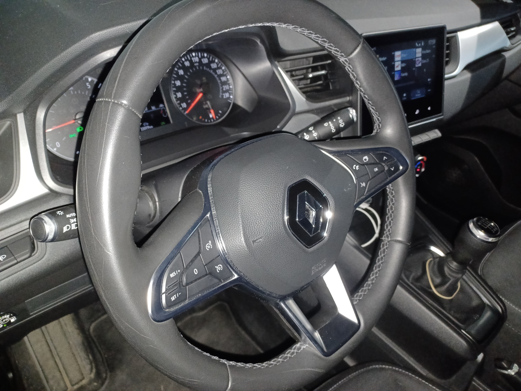 Renault Captur — 15