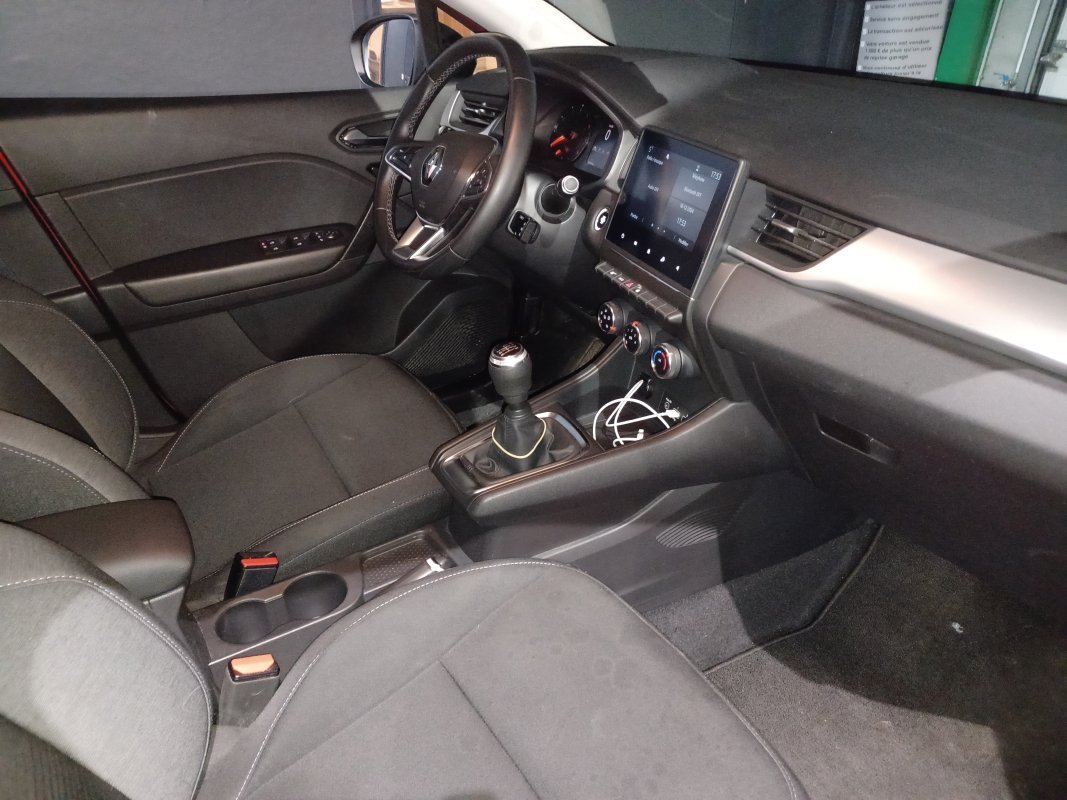 Renault Captur — 9
