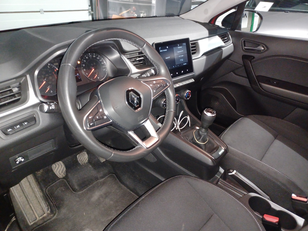 Renault Captur — 17