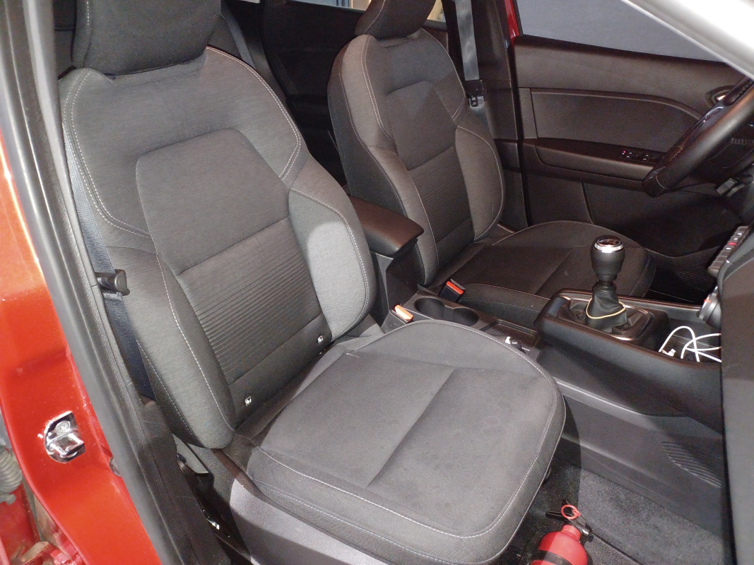 Renault Captur — 10