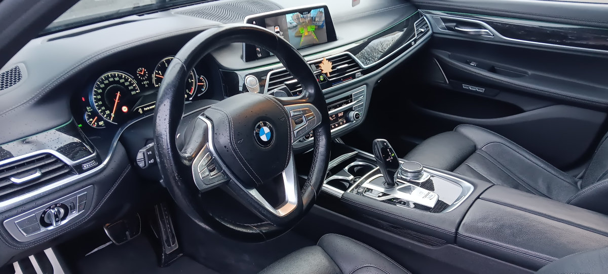 Bmw Série 7 — 25
