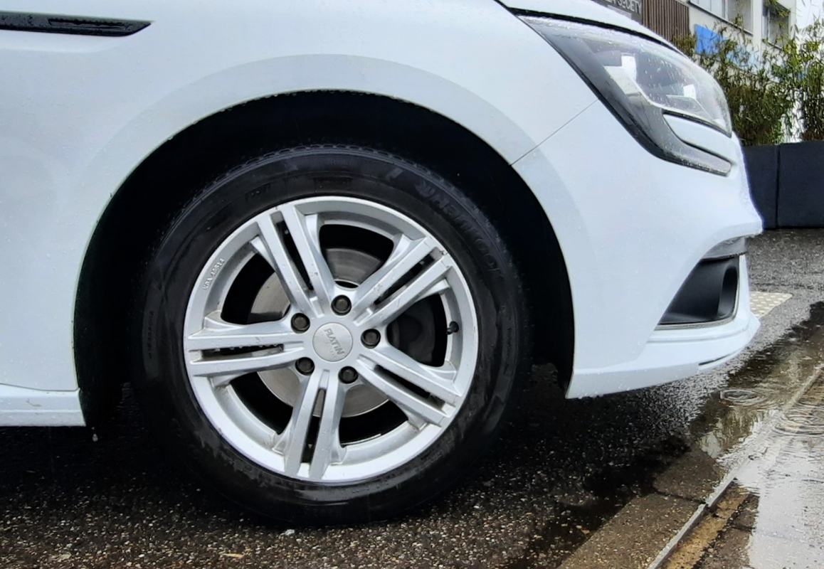 Renault Megane — 29