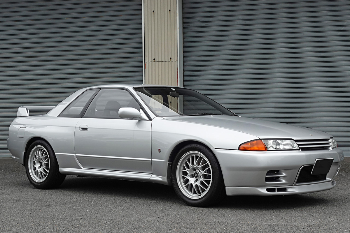 Nissan Skyline — 23
