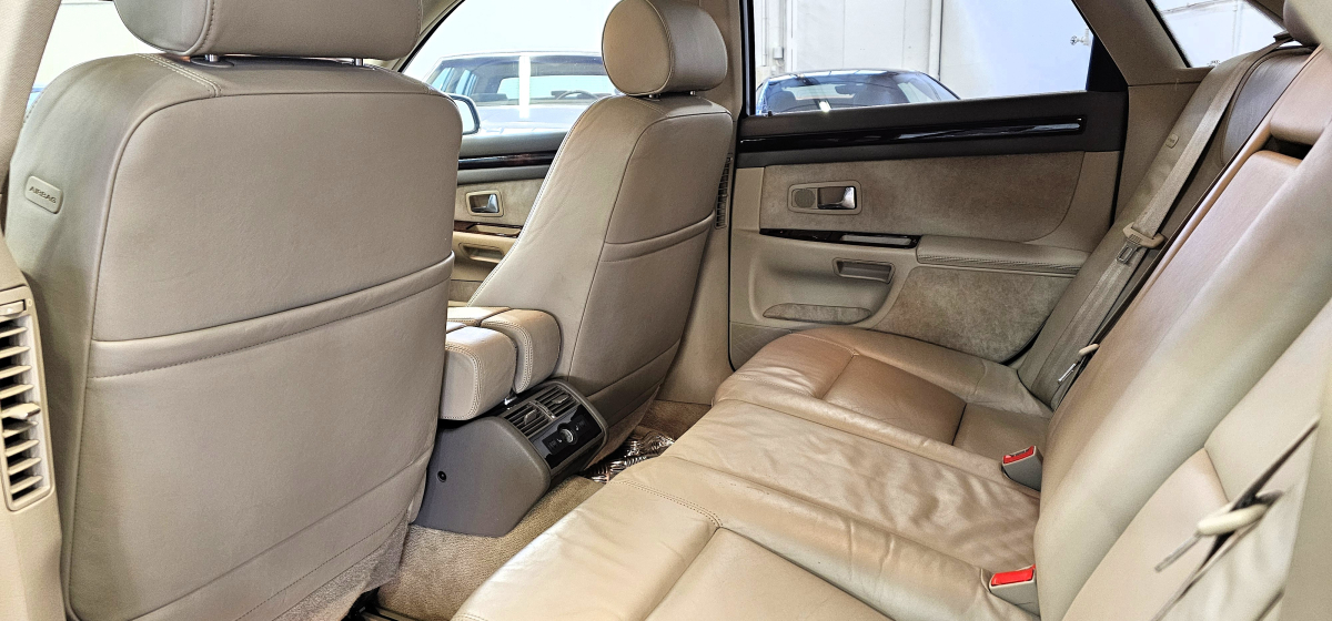 Audi S8 — 16