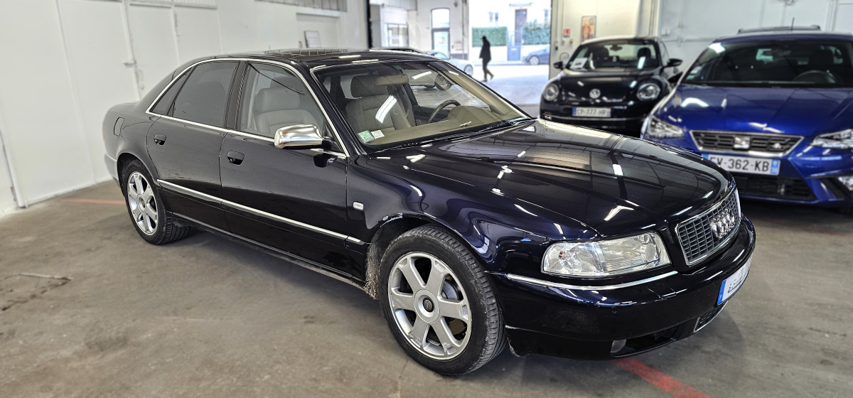 Audi S8 — 2