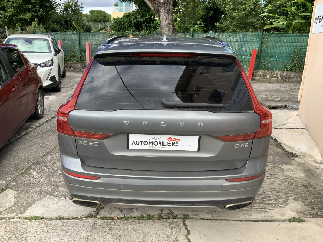 Volvo XC60 — 11