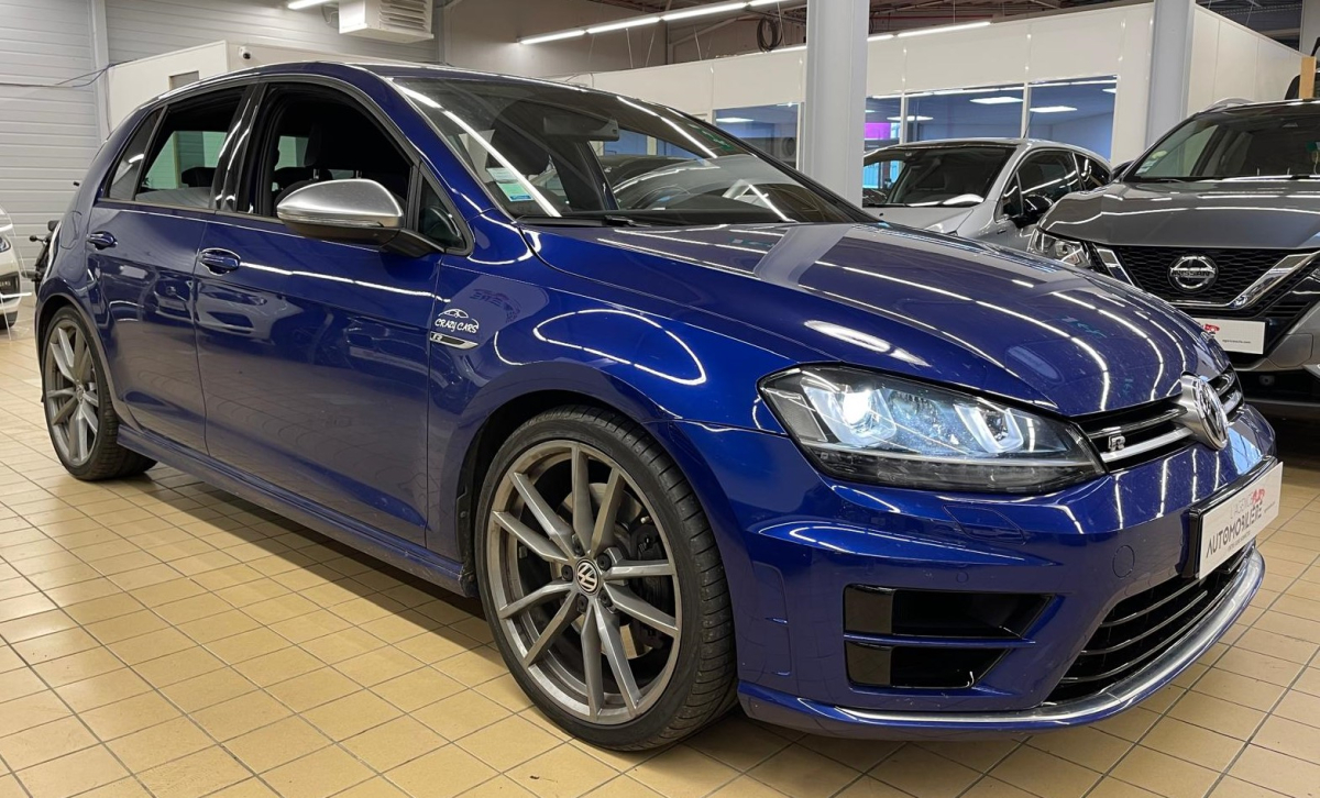 Volkswagen Golf — 7