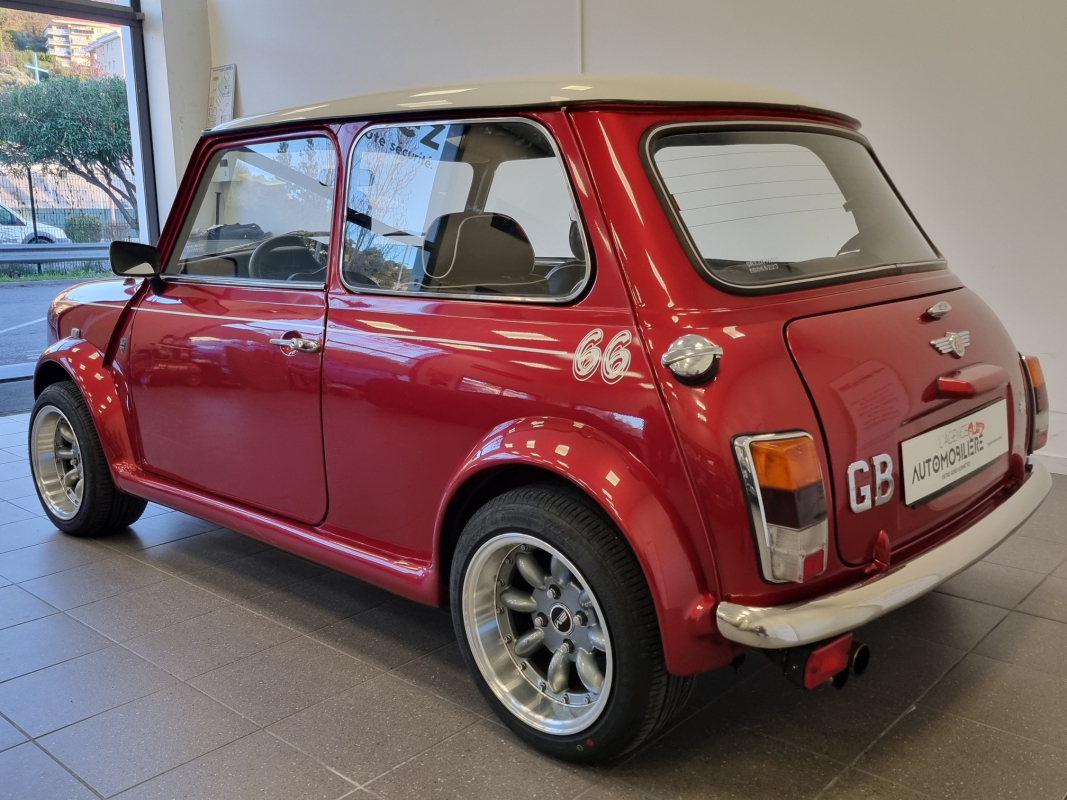 Austin Mini — 7