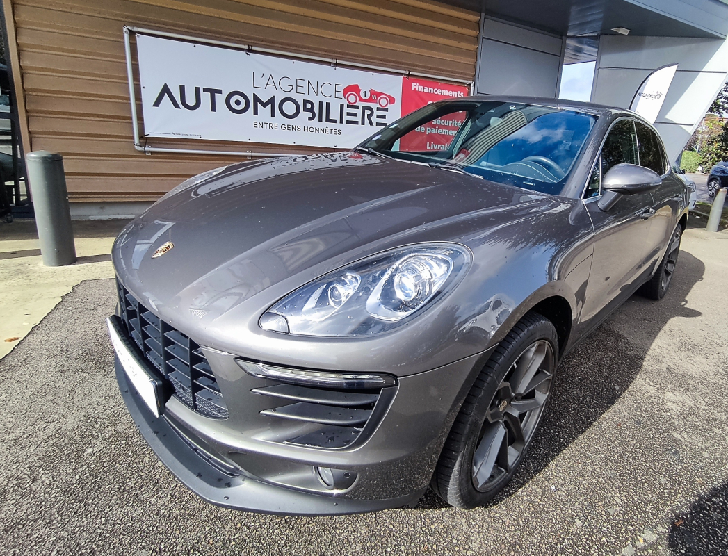 Porsche Macan — 9