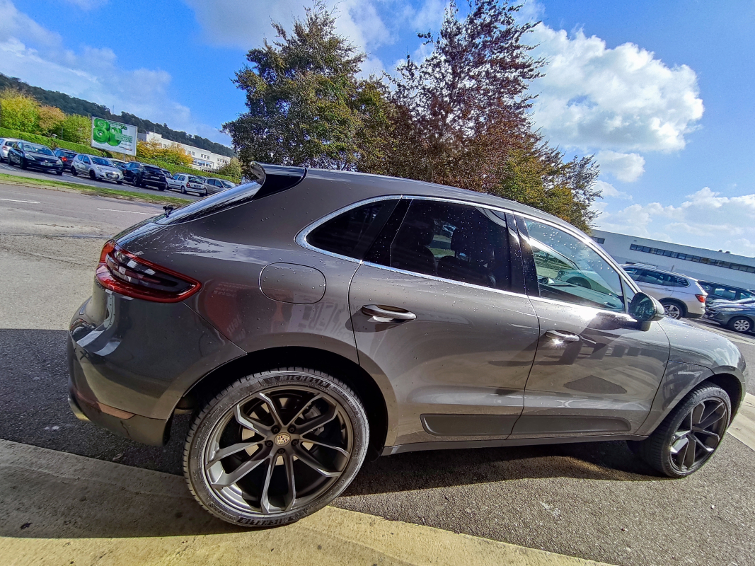 Porsche Macan — 7