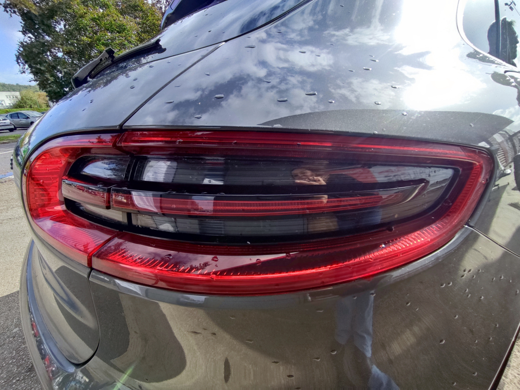Porsche Macan — 36