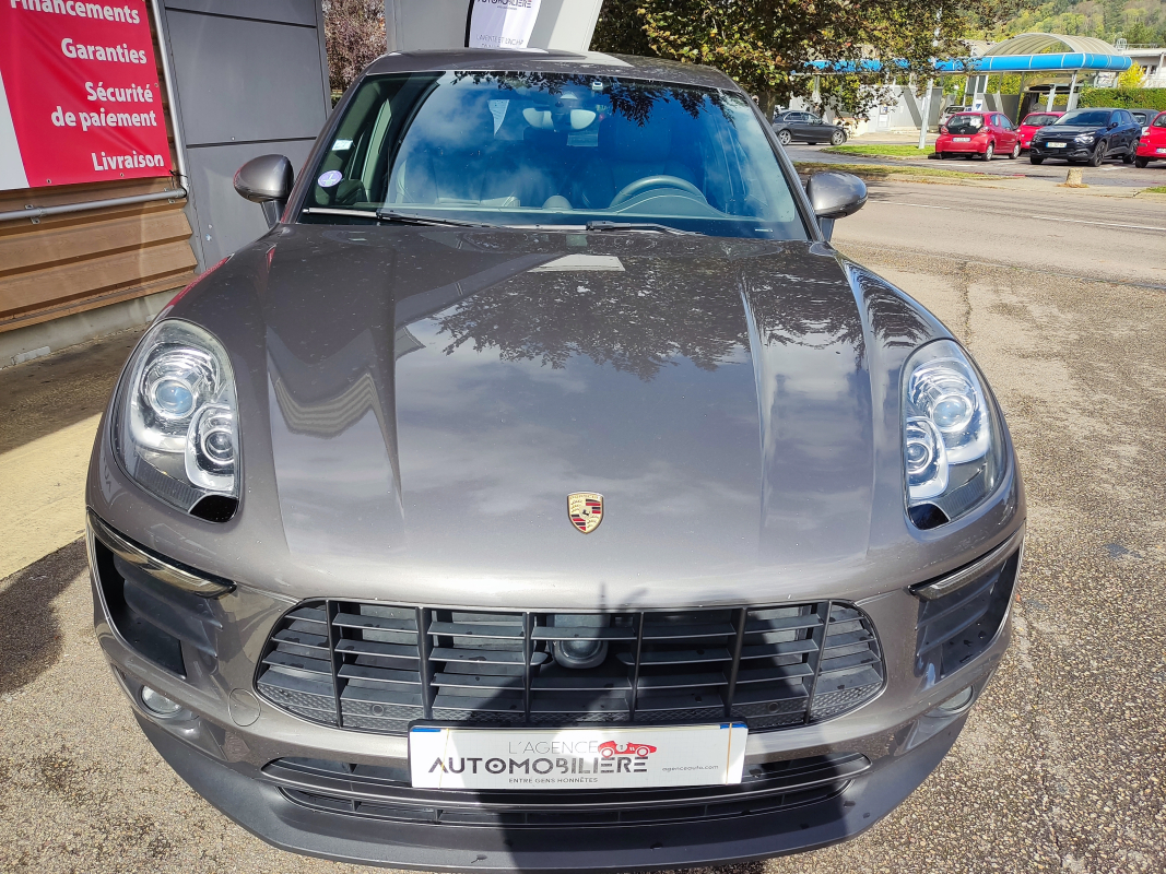 Porsche Macan — 40