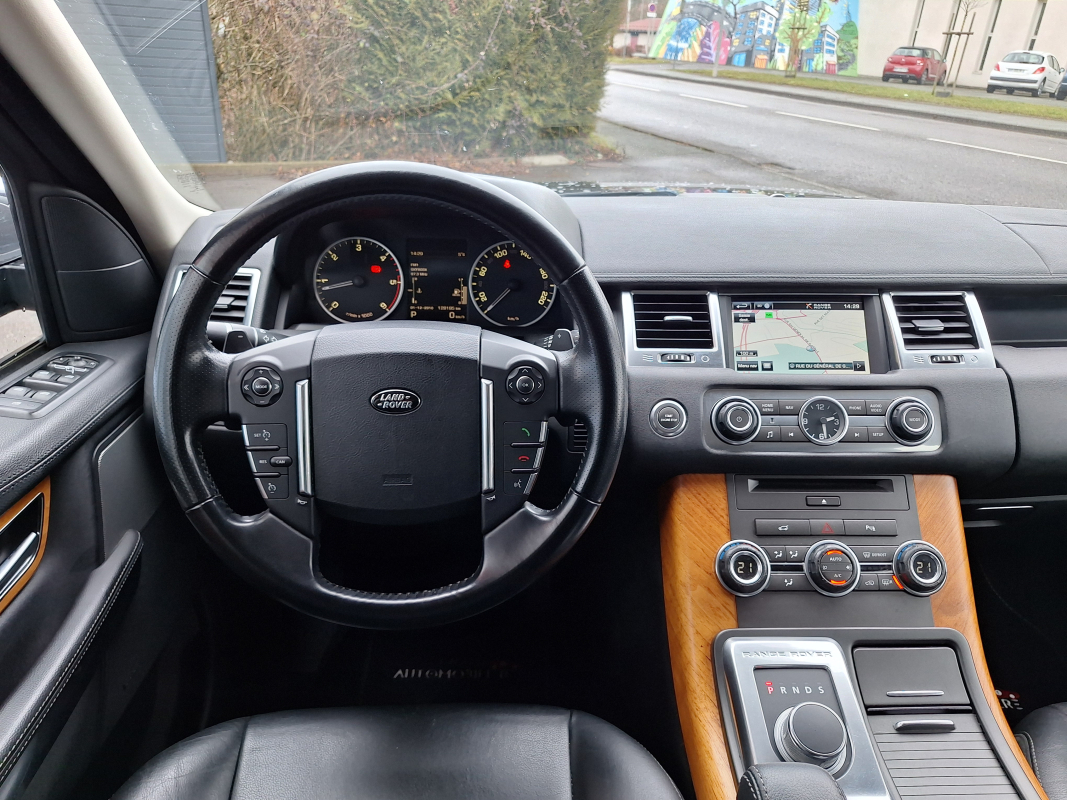 Land Rover Range Rover Sport — 16