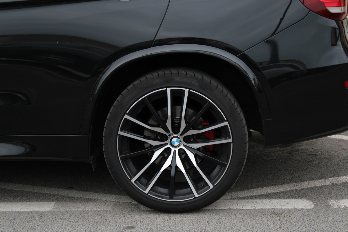 Bmw X5 — 30