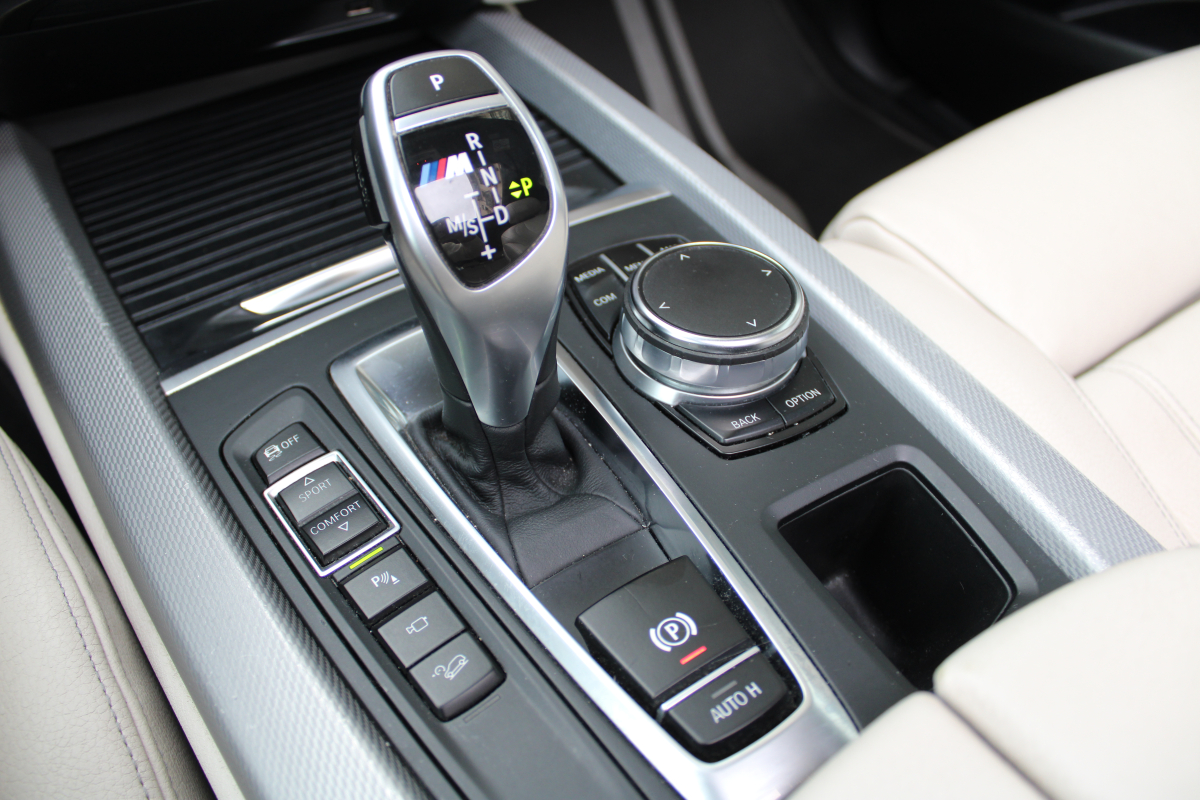 Bmw X5 — 18