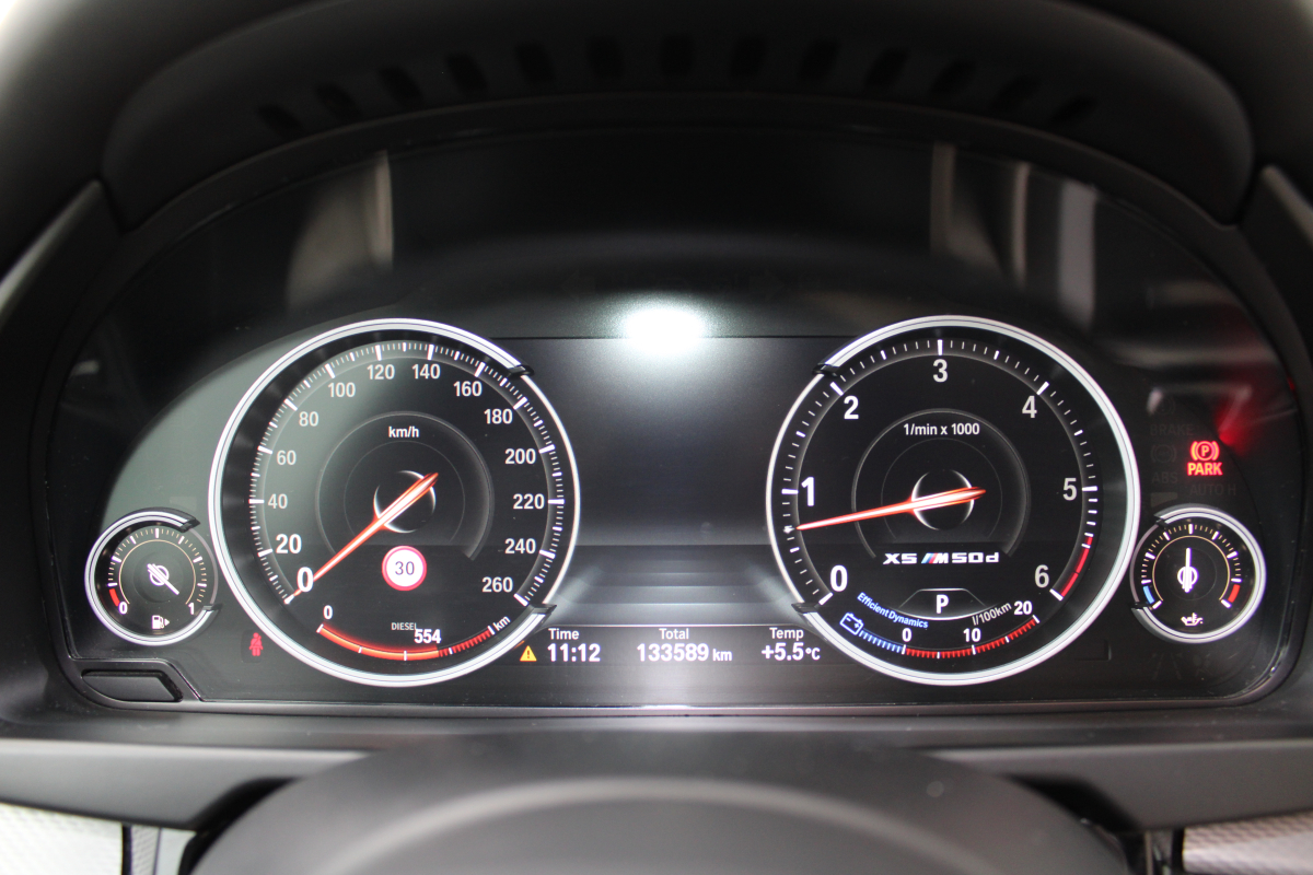 Bmw X5 — 33