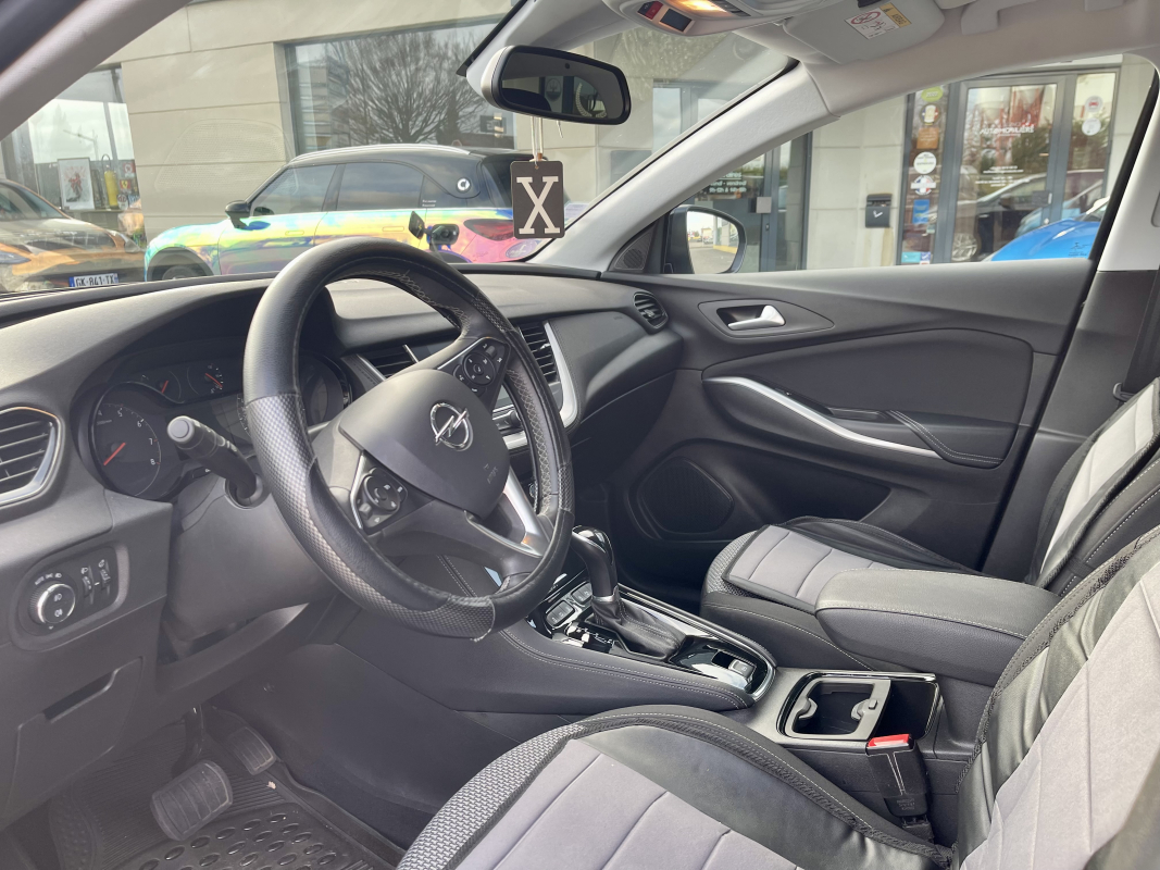 Opel Grandland X — 25