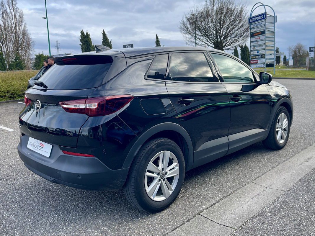 Opel Grandland X — 11