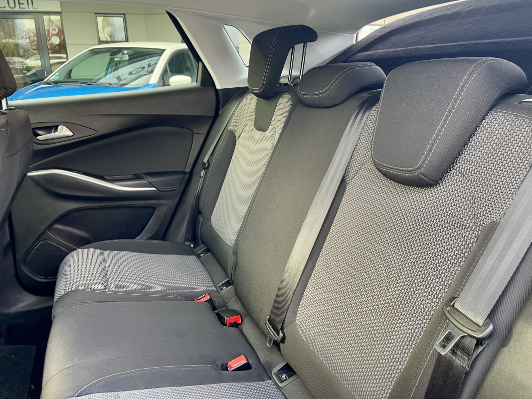 Opel Grandland X — 33