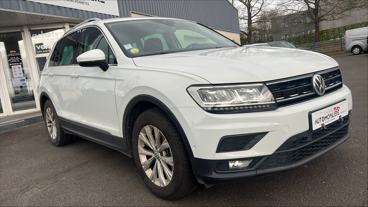 Volkswagen Tiguan — 35