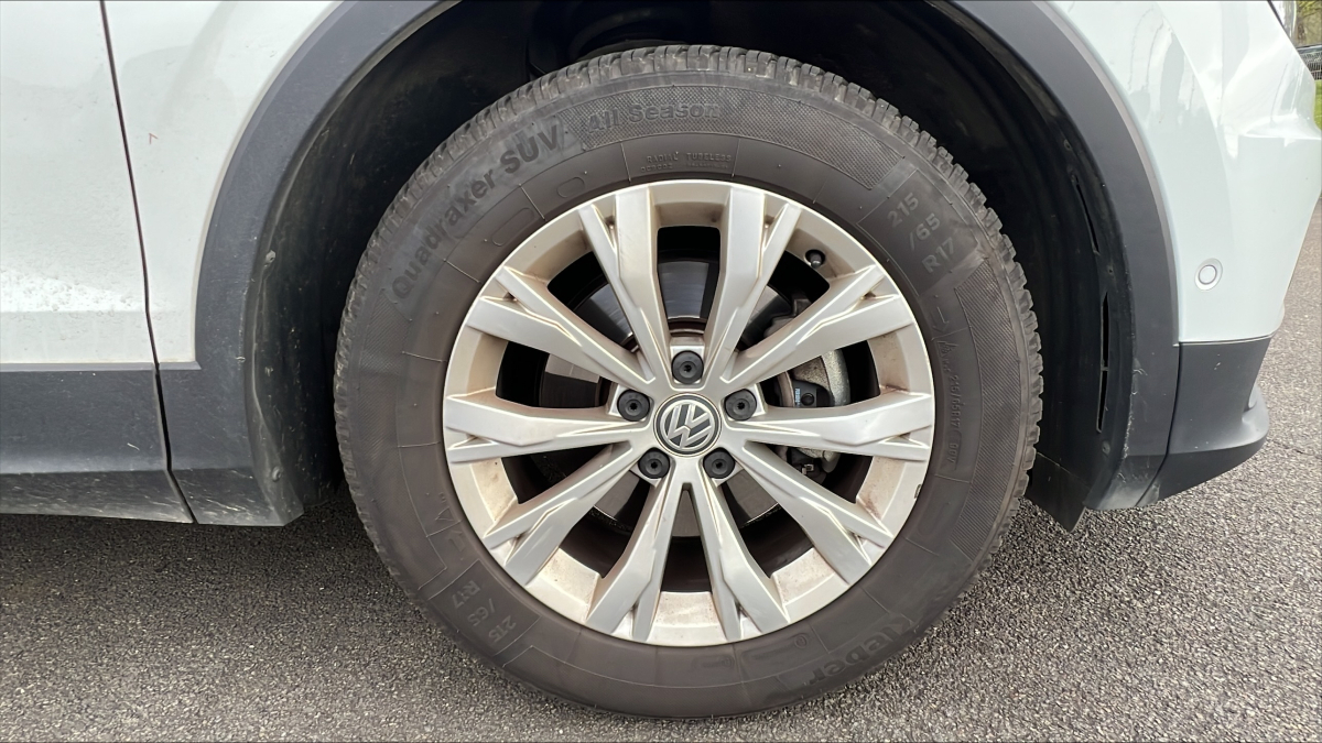 Volkswagen Tiguan — 36