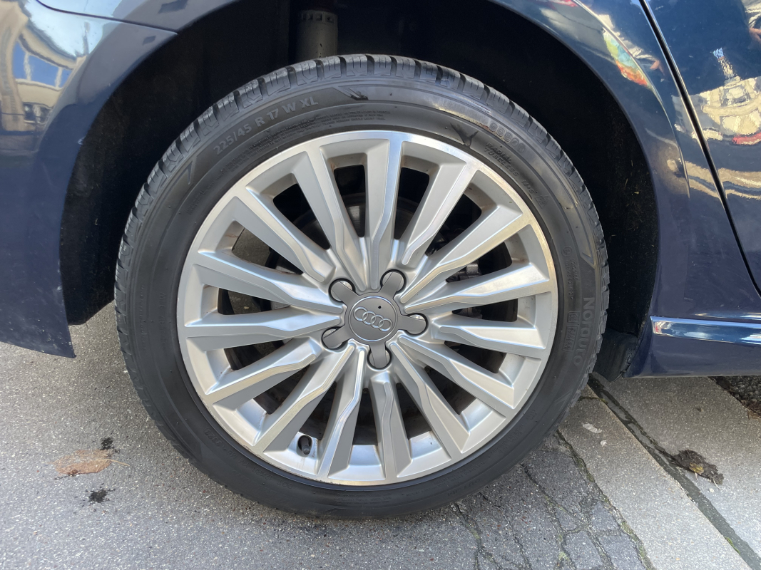 Audi A3 Sportback — 28