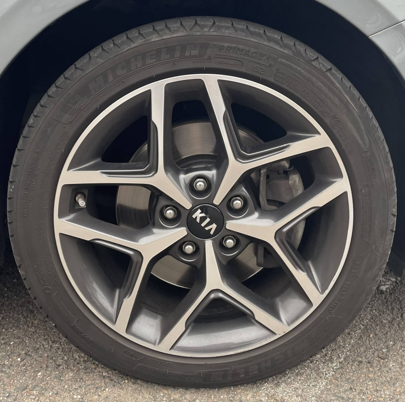 Kia ProCeed — 19