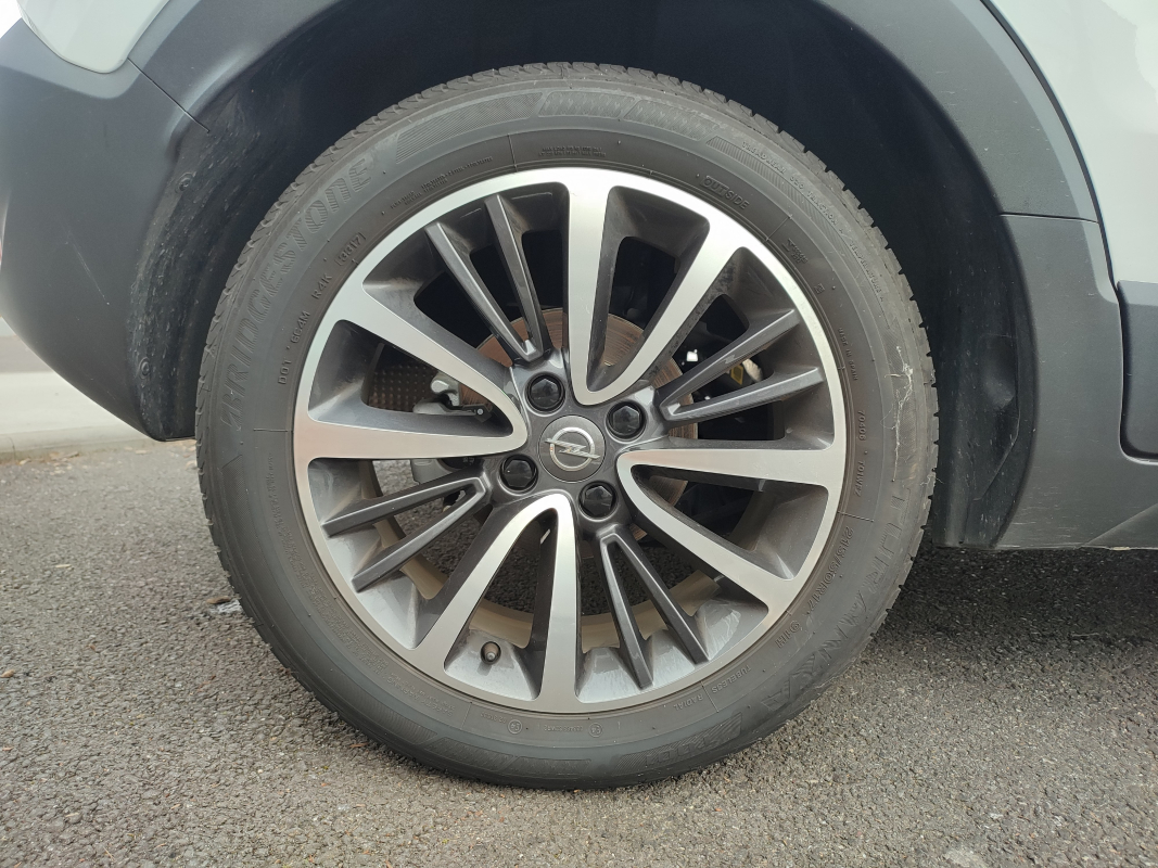 Opel Crossland x — 24