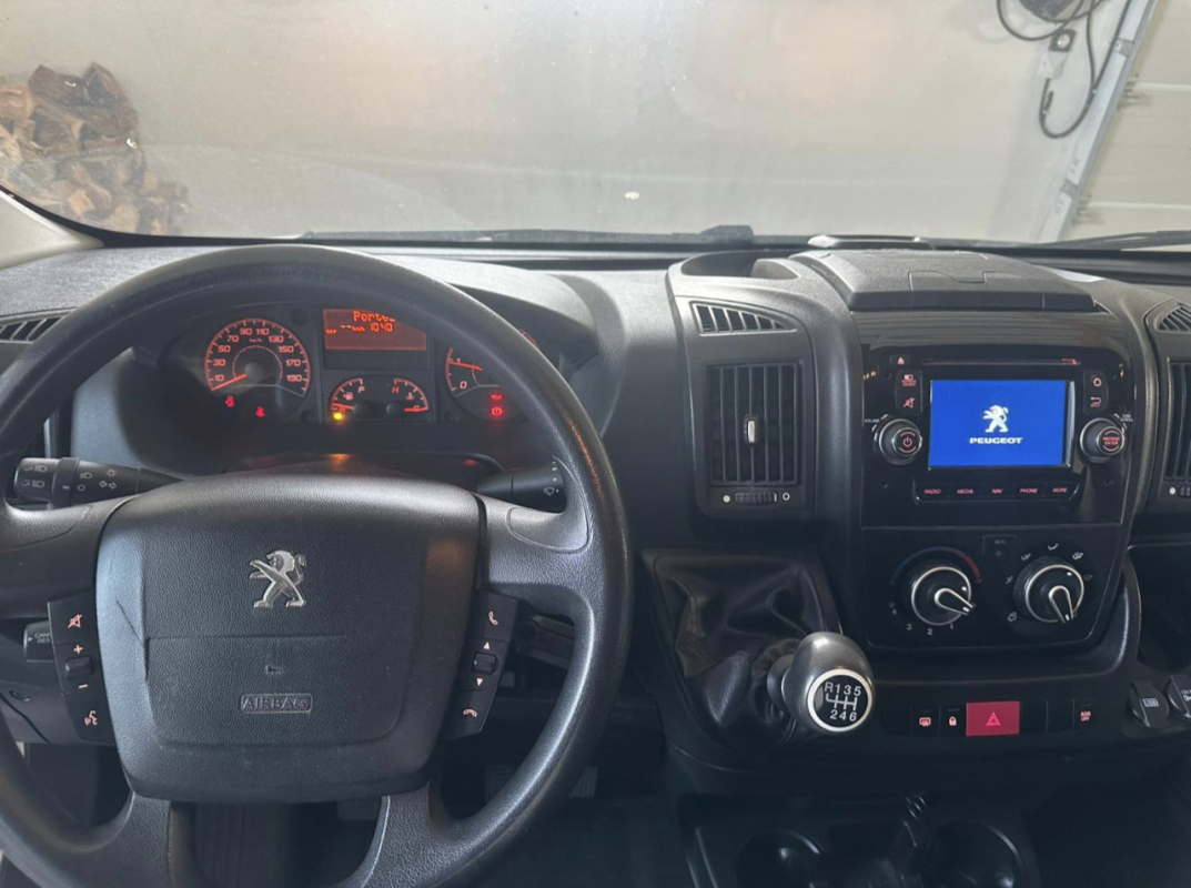 Peugeot Boxer — 11