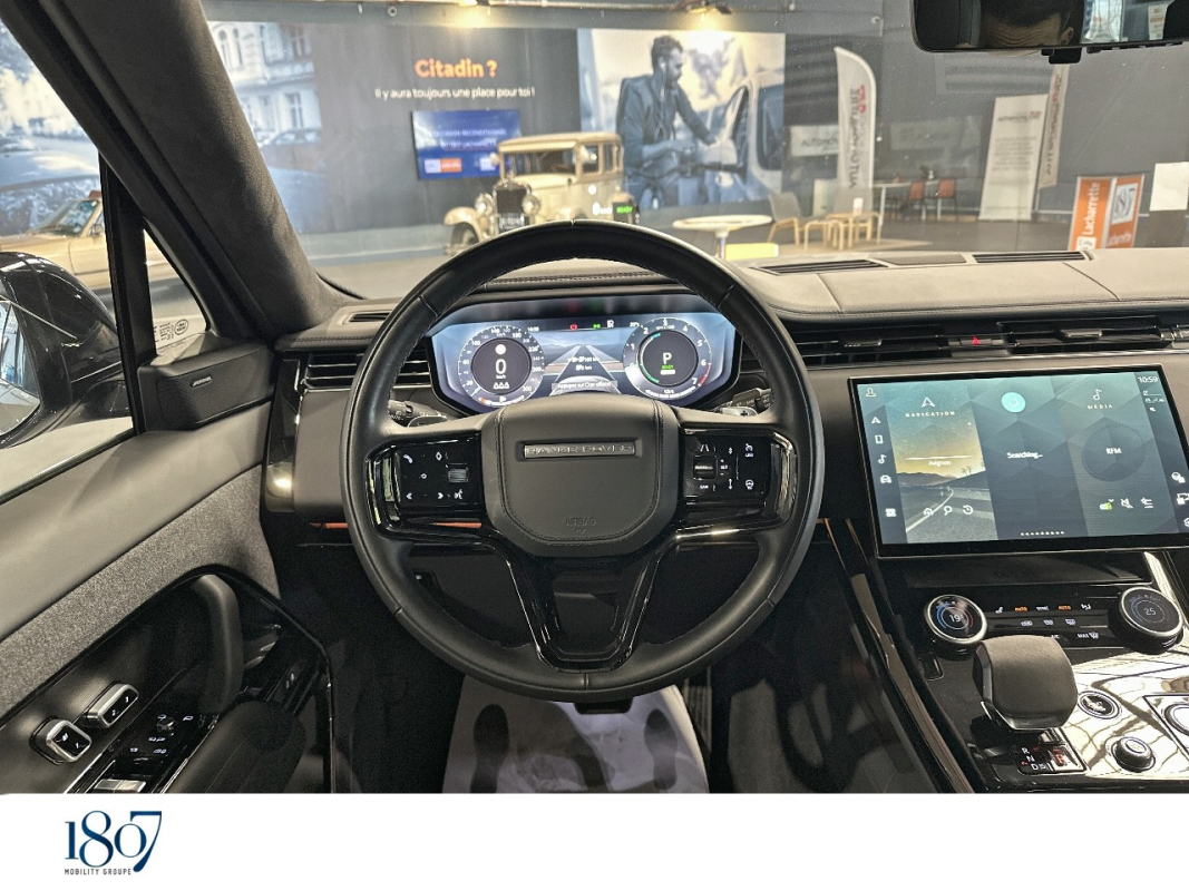 Land Rover RANGE — 11